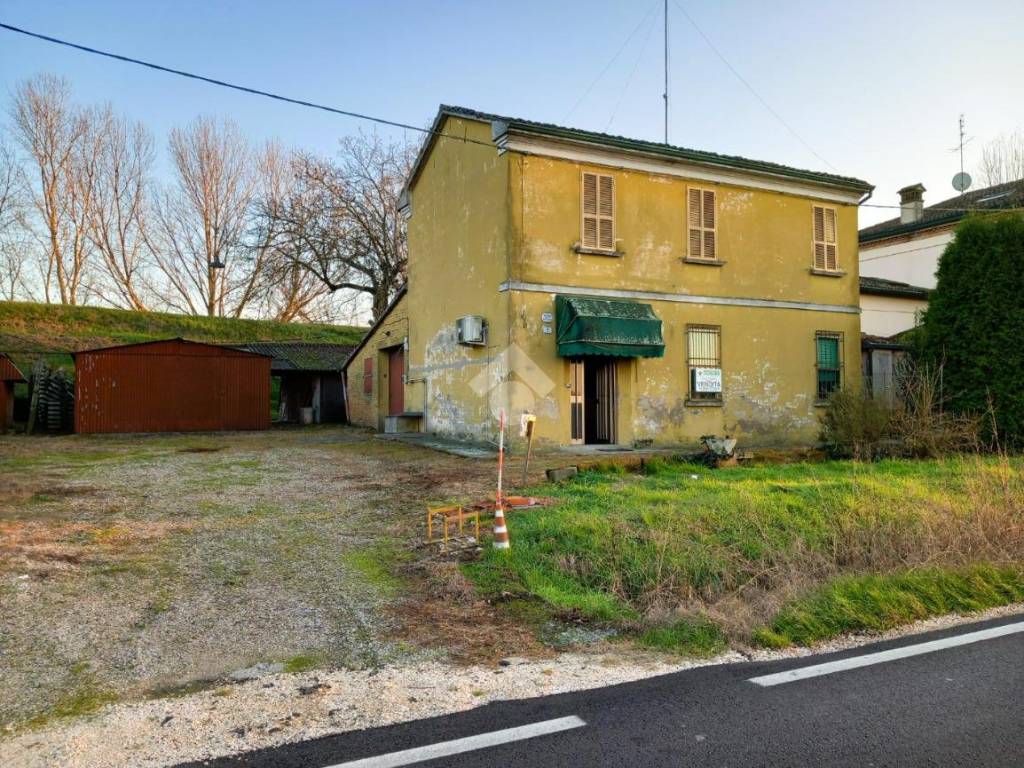 Casa indipendente a Bagnacavallo in Via Sottofiume Boncellino, 7 - Foto 2