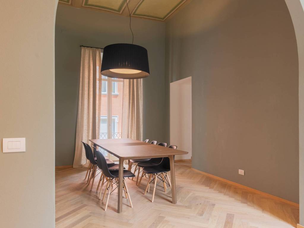 Appartamento a Chieri in Via Vittorio Emanuele II, 38 - Foto 4