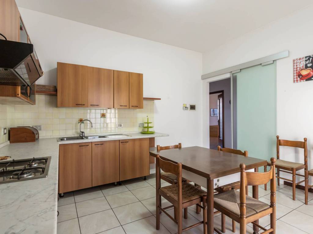 Appartamento a Azzano san paolo in via Rossini, 9 - Foto 2