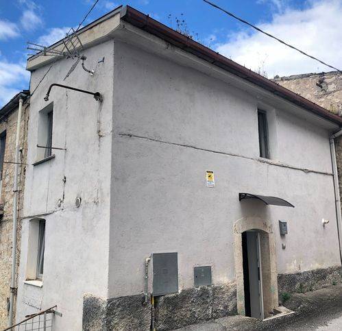 Villa a Isernia in Colle Marino - Foto 2