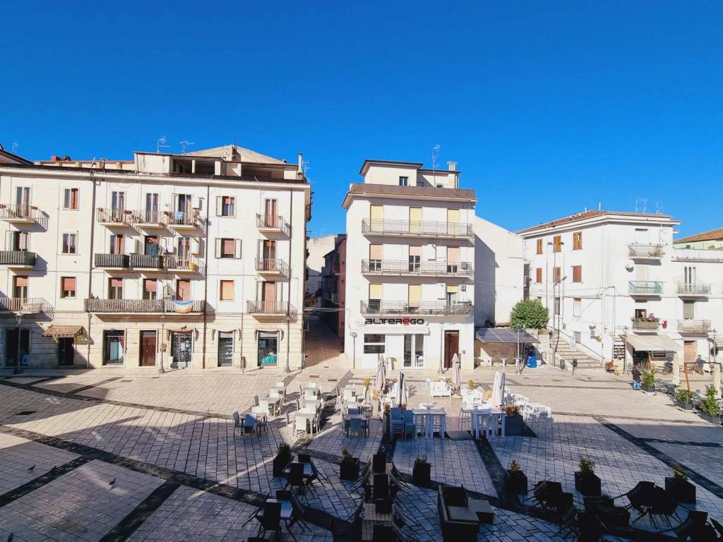 Appartamento a Isernia in Piazza San Pietro Celestino - Foto 2