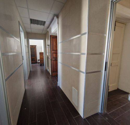 Appartamento a Isernia in Piazza Celestino V - Foto 4