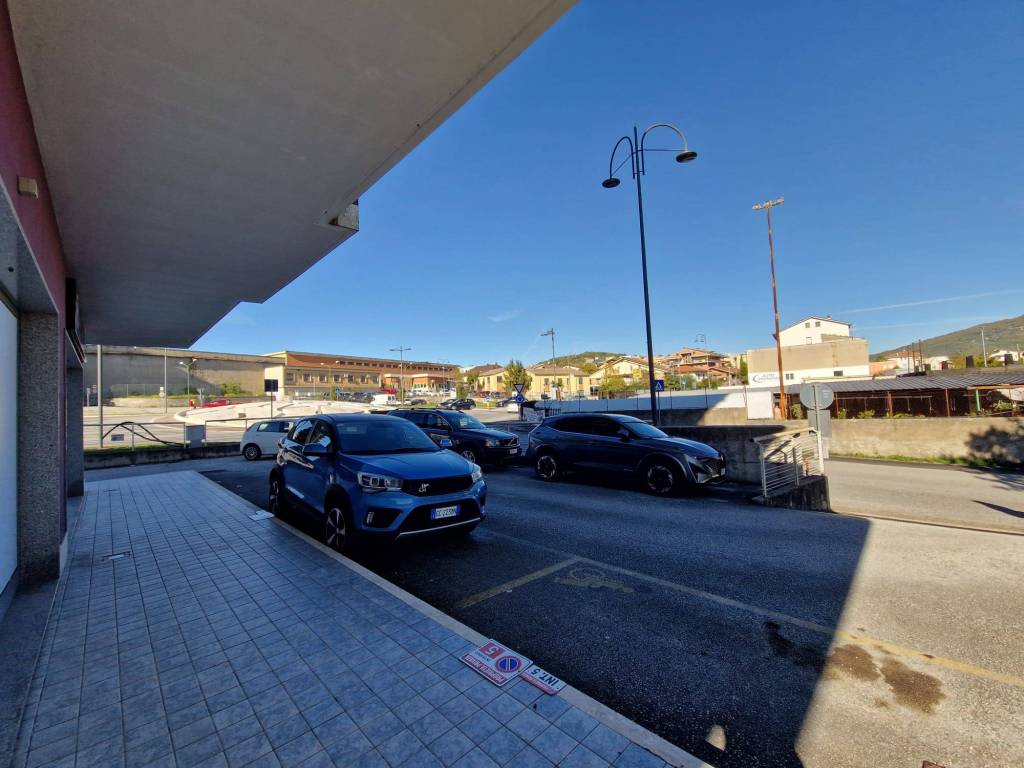 Appartamento a Isernia in Via Camillo Carlo Magno, 8 - Foto 2