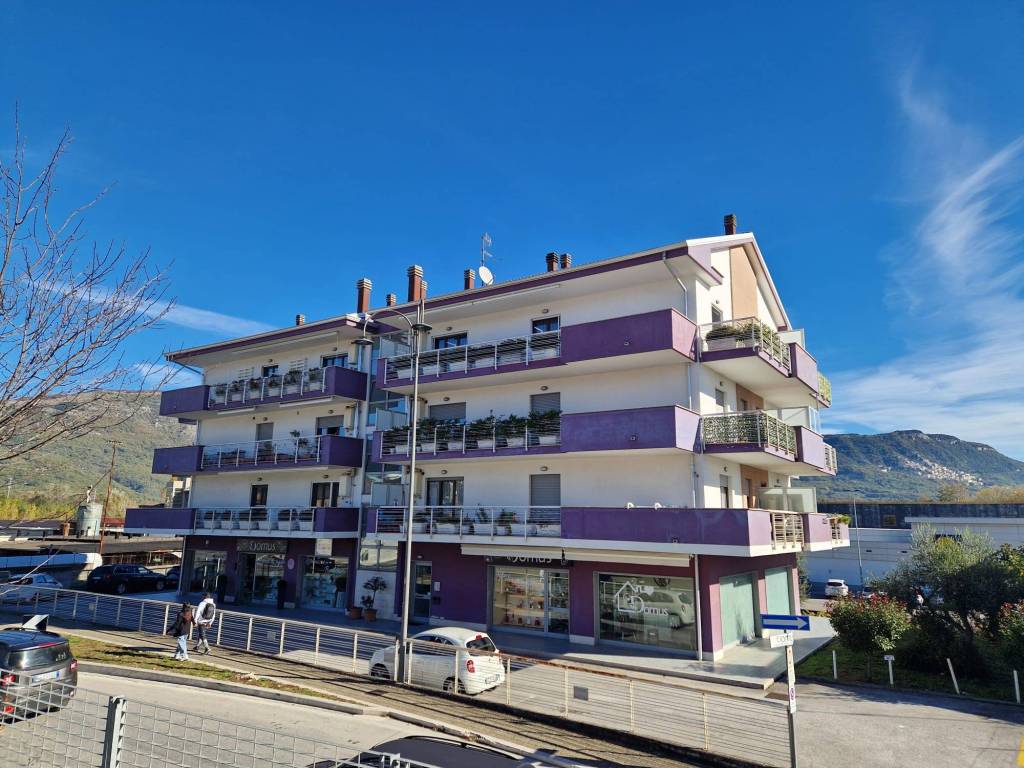 Appartamento a Isernia in Via Camillo Carlo Magno, 8 - Foto 4