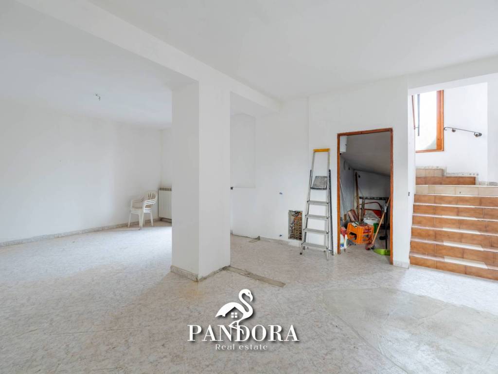 Villa a Castelletto sopra ticino in Via Baraggia, 19 - Foto 3