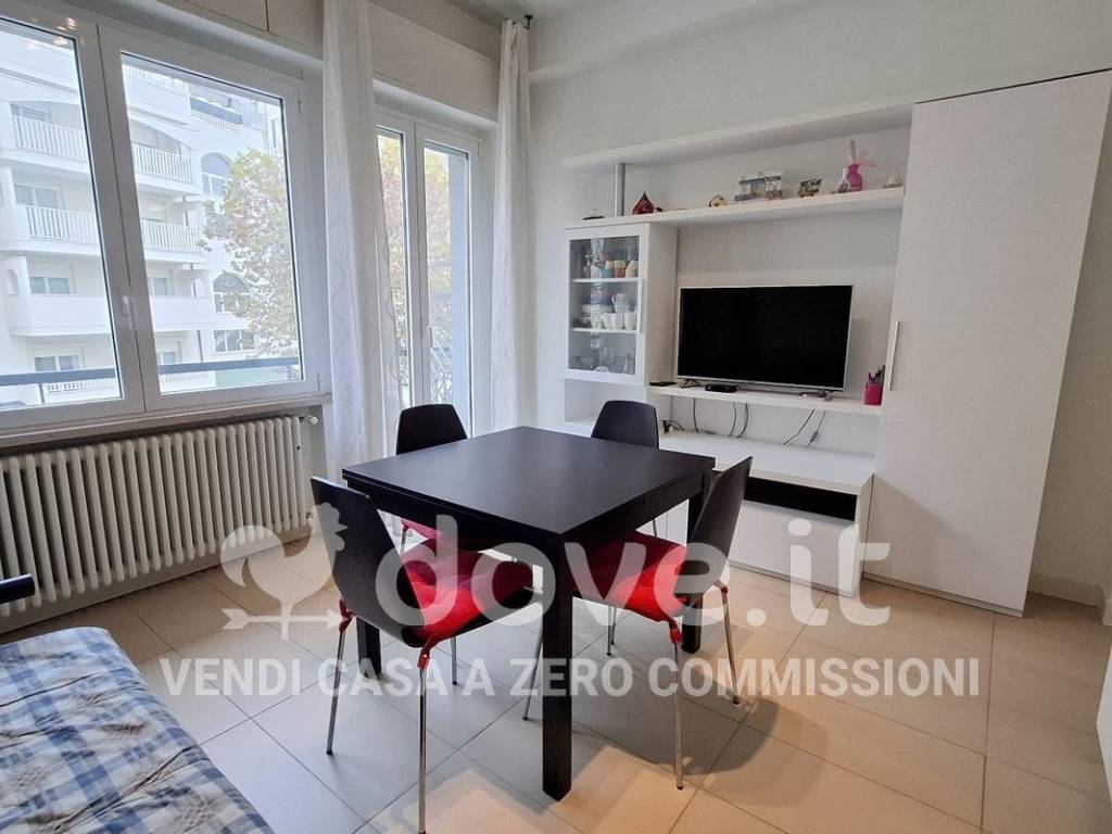 Appartamento a Rimini in Viale Regina Margherita, 197 - Foto 3