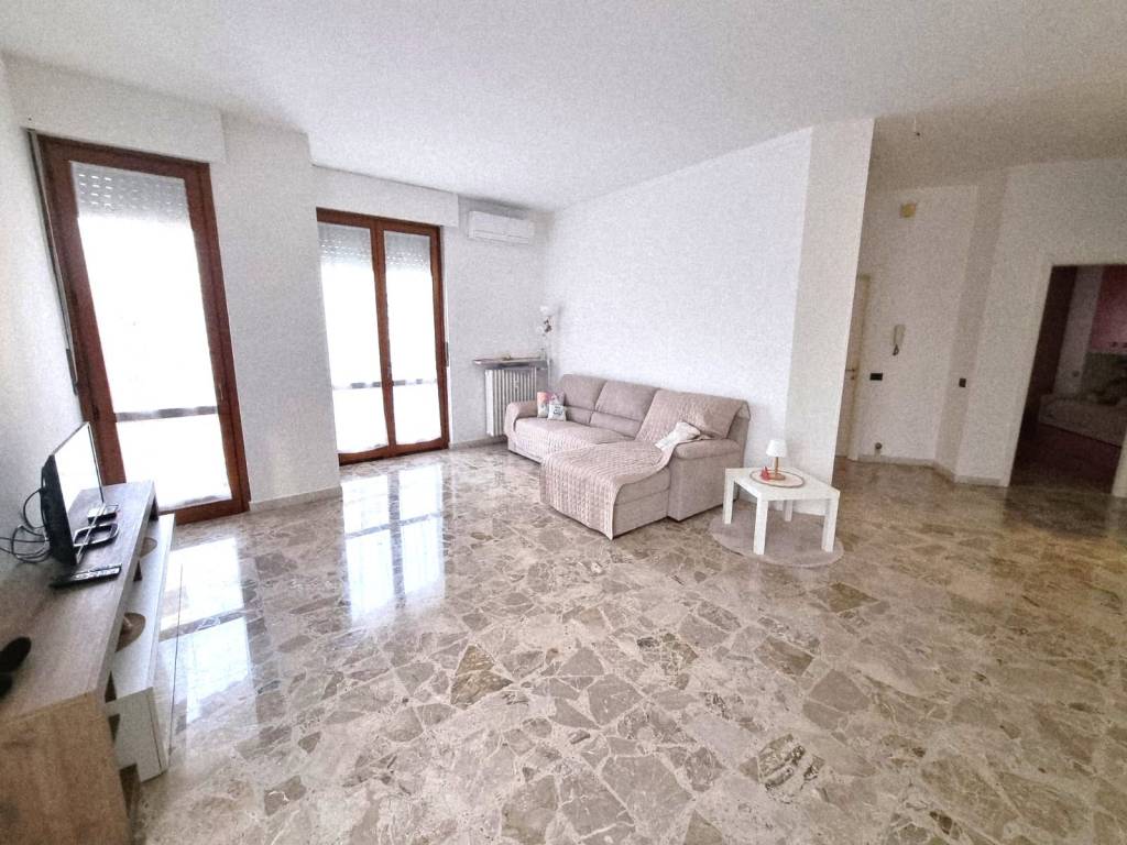 Appartamento a Alessandria in Via Giotto, 1 - Foto 2
