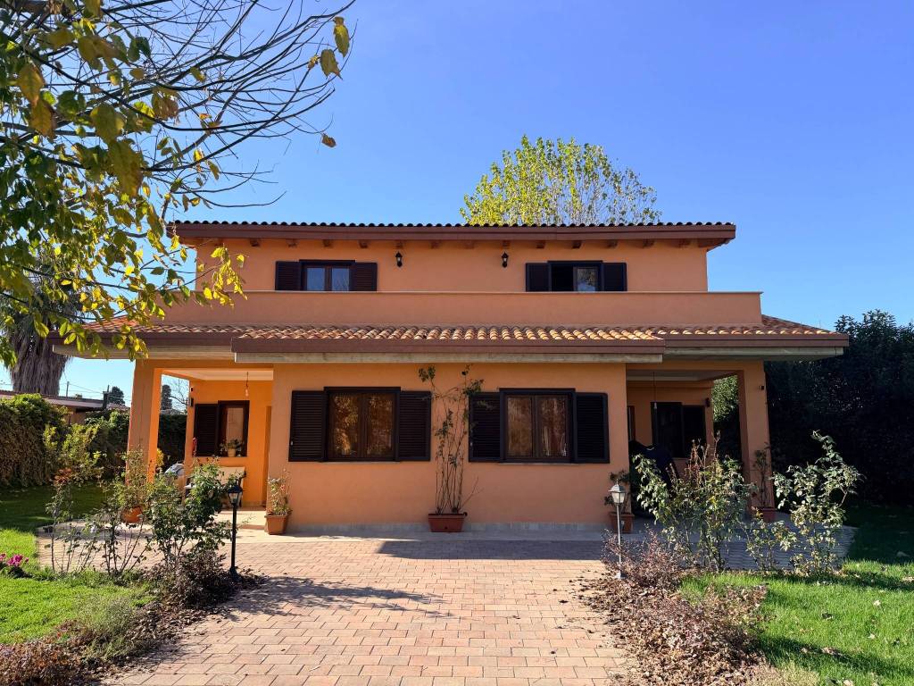 Villa a Ardea in Via Dell' Idrovora - Foto 5
