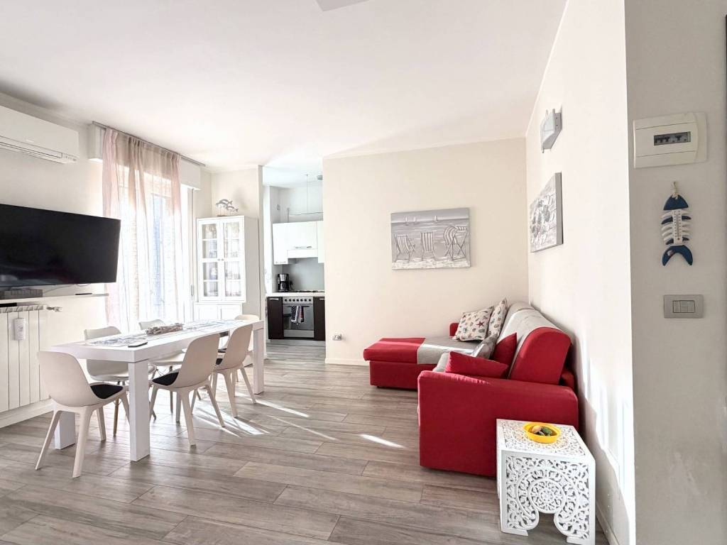 Appartamento a Borghetto santo spirito in Corso Vittorio Veneto, 9 - Foto 4