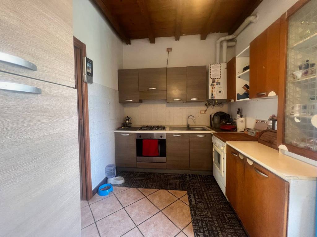Appartamento a Cantù in Via Catania - Foto 3