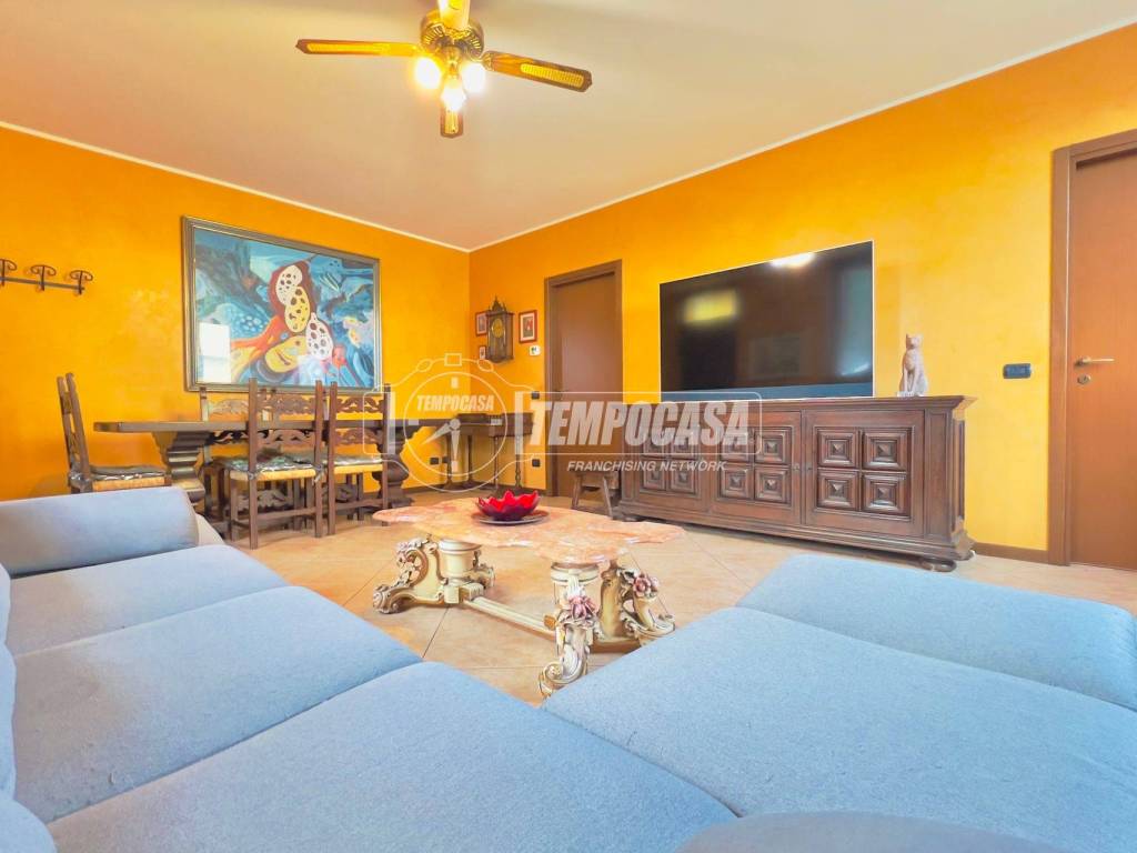 Villa a Lonate pozzolo in Via della Resistenza - Foto 3