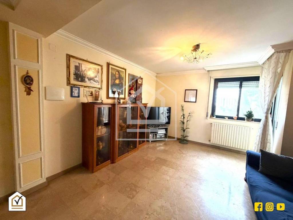 Appartamento a Noicattaro in Via Martiri della Carità - Foto 3