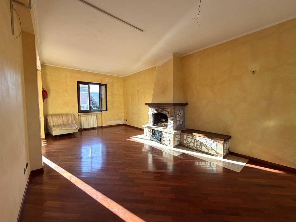 Villa a Rocca di papa in Via Rocca Priora - Foto 2