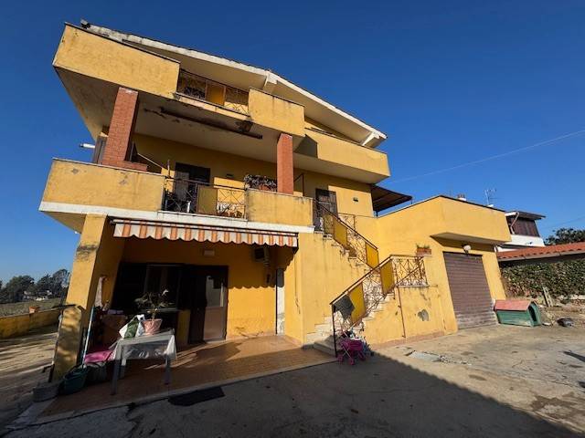 Villa a Aprilia - Foto 2