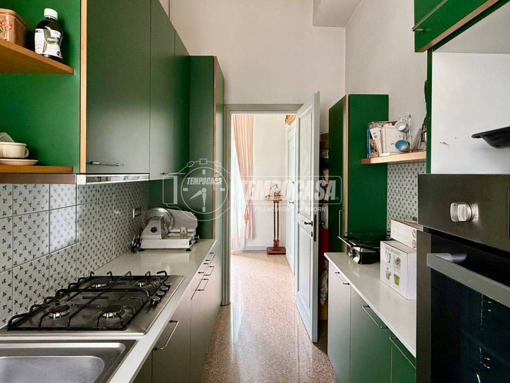 Appartamento a Merate in Via Sant'Ambrogio 20 - Foto 3