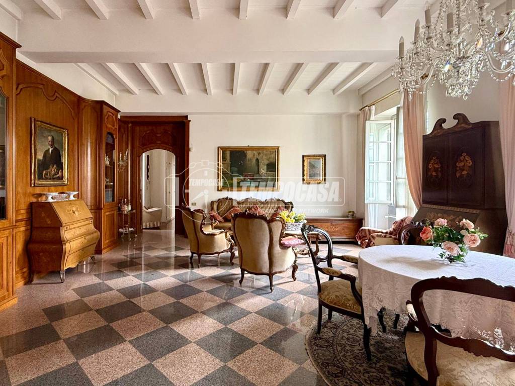 Appartamento a Merate in Via Sant'Ambrogio 20 - Foto 4