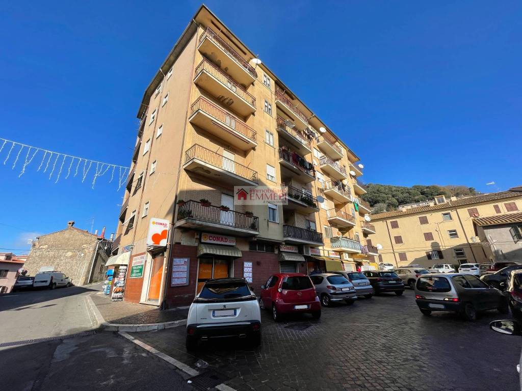 Appartamento a Allumiere in Via San Pietro, 6 - Foto 2