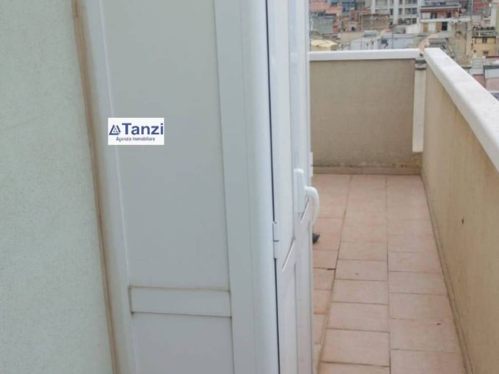 Attico / mansarda a Barletta in Via Adua - Foto 2