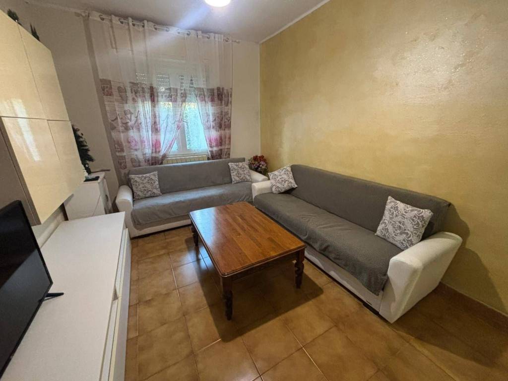 Appartamento a Romano di lombardia in Via Lombardini, 10 - Foto 2