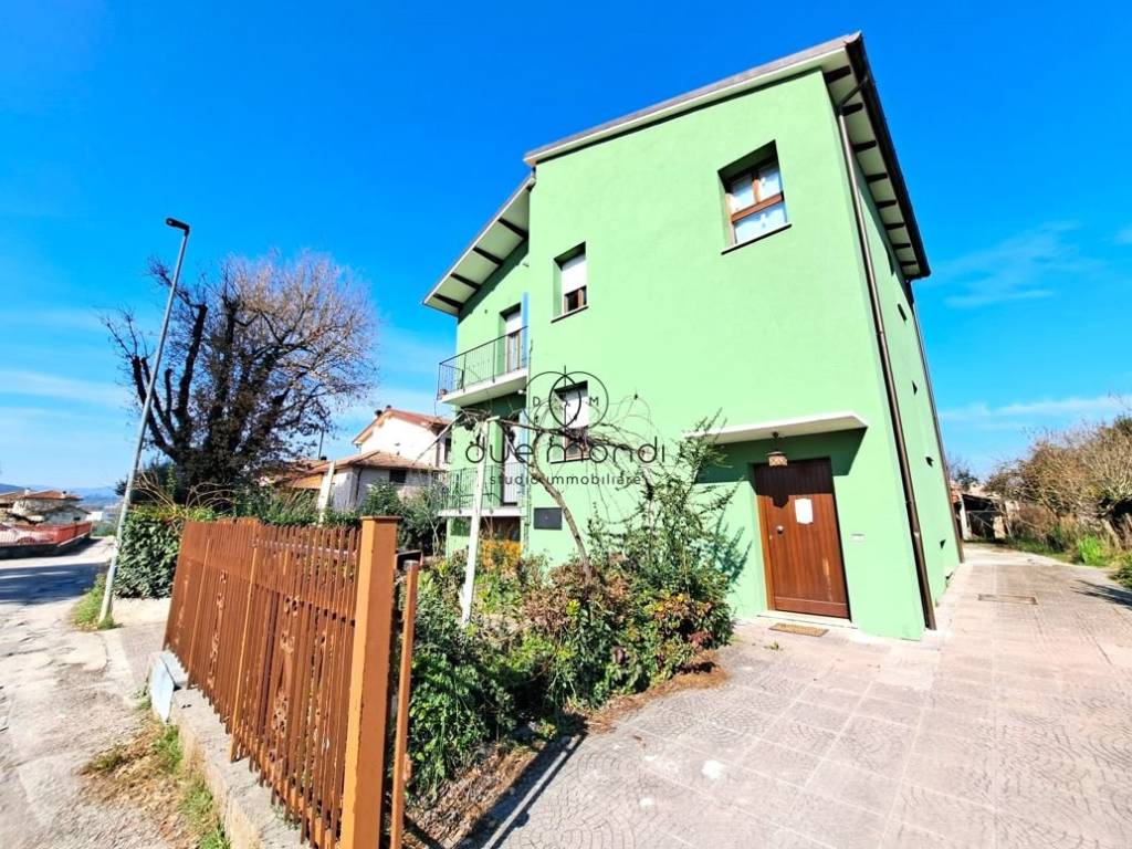 Appartamento a Spoleto in Via Emanuela Setti Carraro - Foto 2