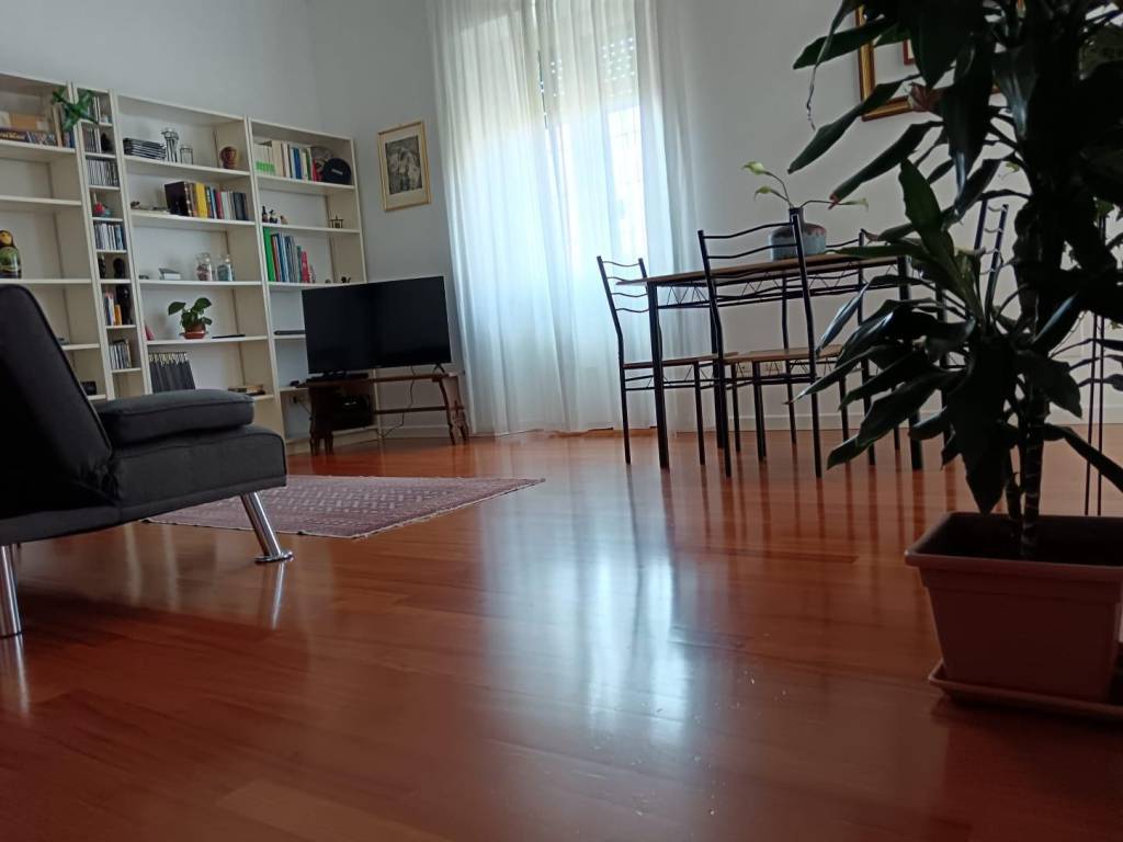 Appartamento a Ladispoli in Via Genova, 9 - Foto 2