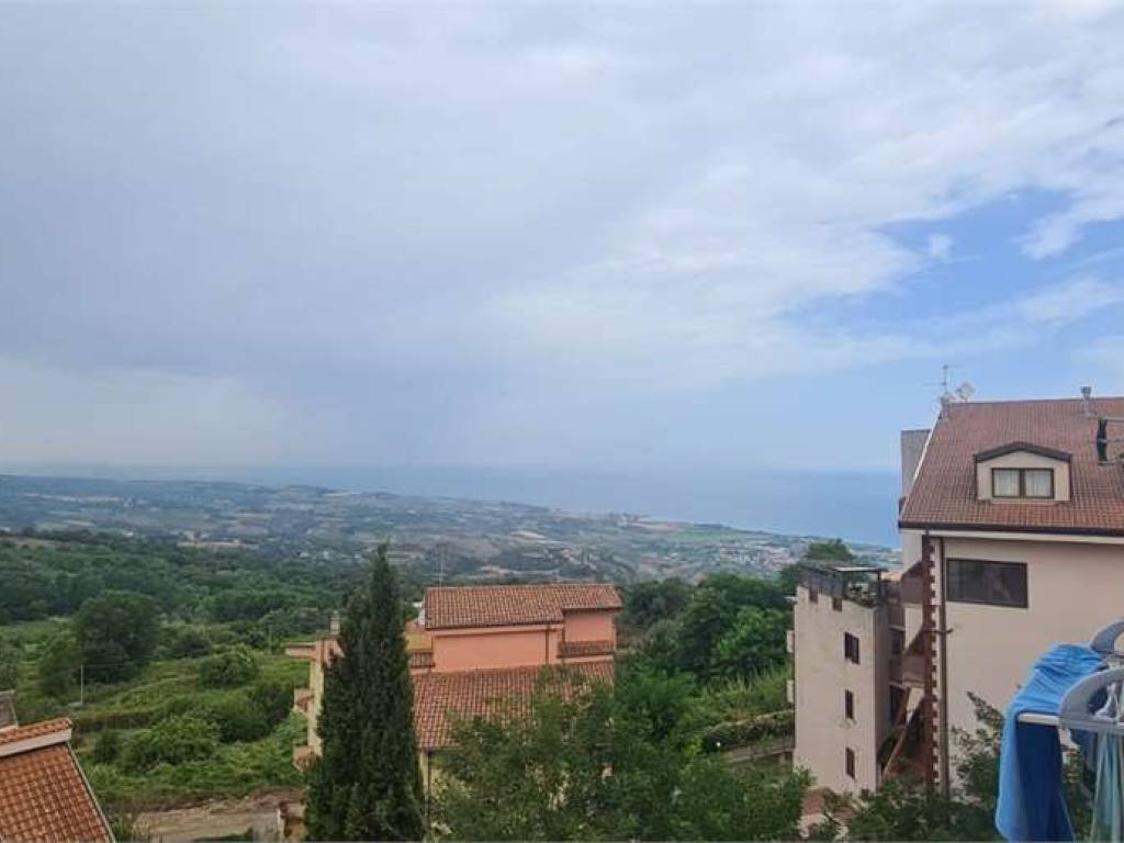 Appartamento a Vibo valentia in via de luca , 37 - Foto 4