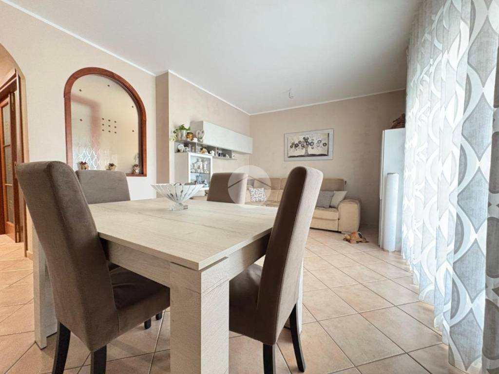 Appartamento a Montalto uffugo in Via Teresa Noce, 7 - Foto 2