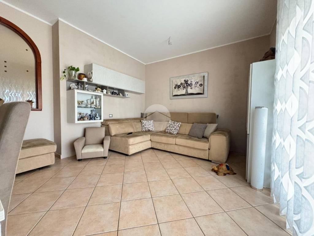 Appartamento a Montalto uffugo in Via Teresa Noce, 7 - Foto 3