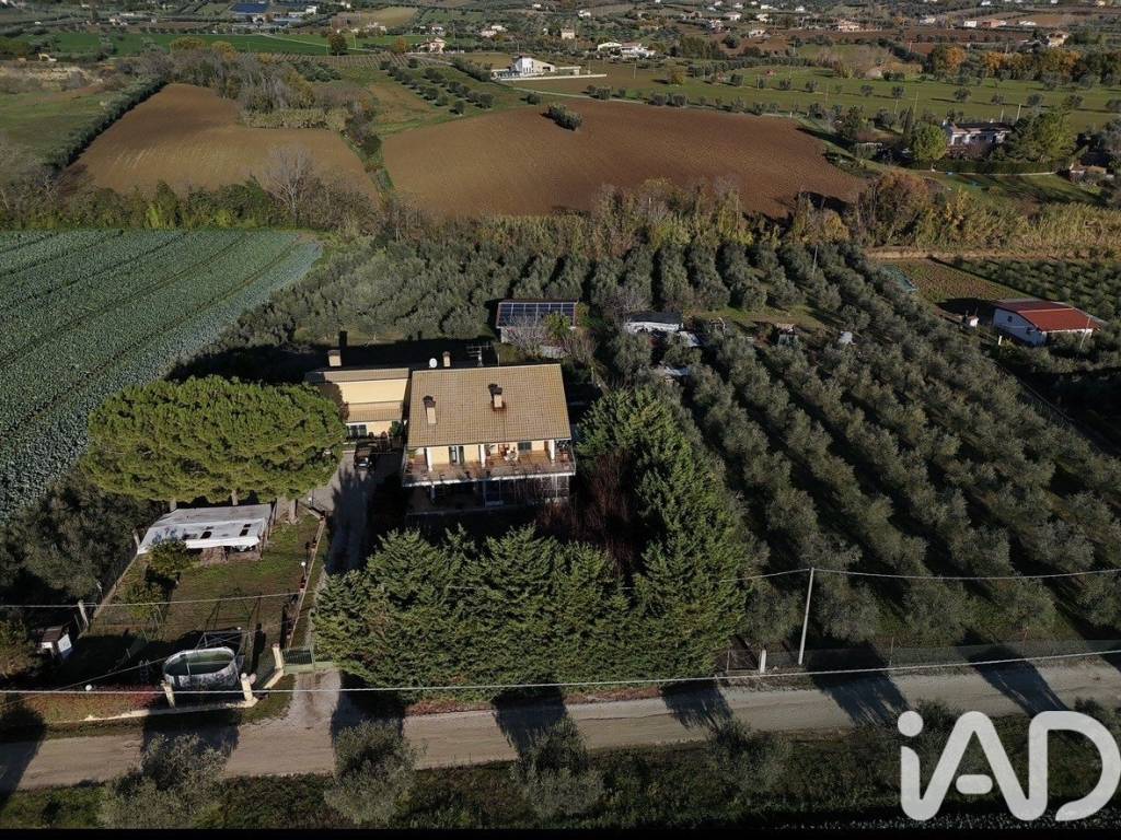 Villa a Giulianova in Via Nicolai, 16 - Foto 2