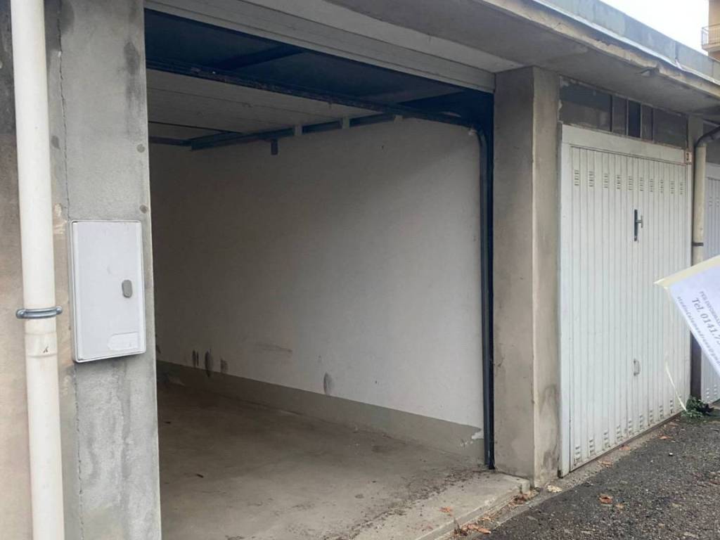 Box / garage a Canelli in Canelli Centro - Foto 4
