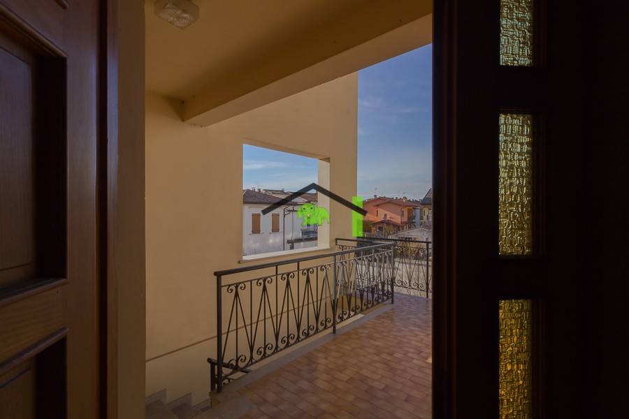 Villa a Pinzano al tagliamento in Viale Vittorio Veneto, 1 - Foto 5