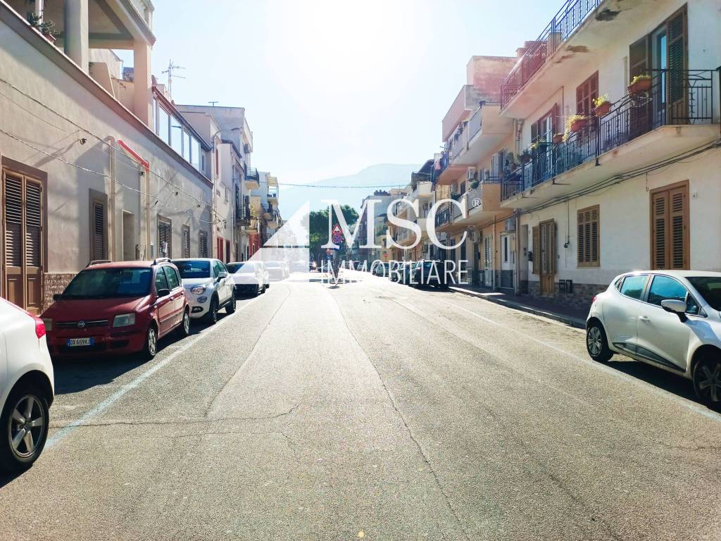 Appartamento a Terrasini in Via Francesco Crispi, 4 - Foto 5