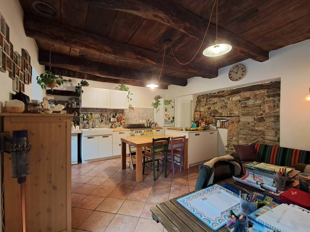 Casa indipendente a La valletta brianza in Via Sara Superiore, 17 - Foto 5