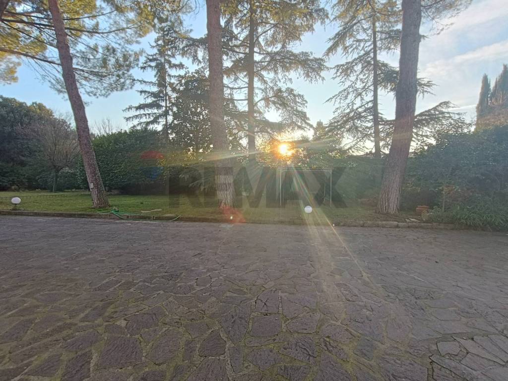 Villa a Perugia in Via Saturnia, 44 - Foto 3