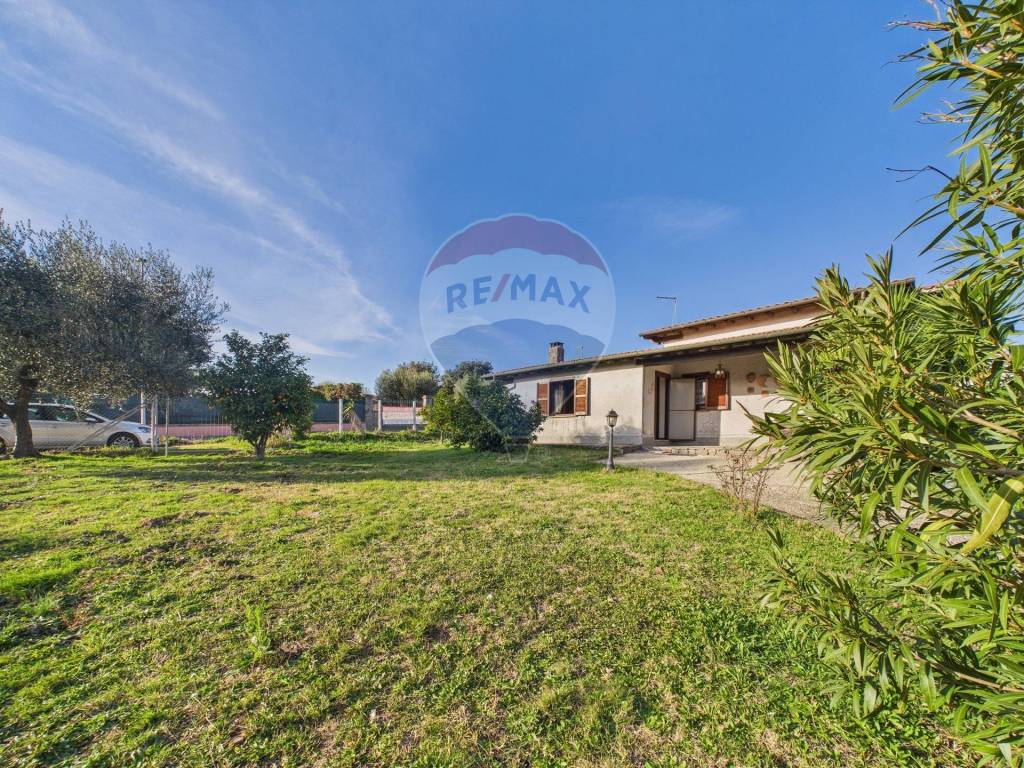 Villa a Formello in Via del Praticello Alto, 22 - Foto 4