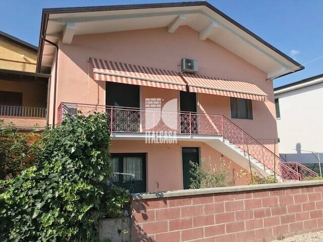 Villa a Porto mantovano - Foto 2