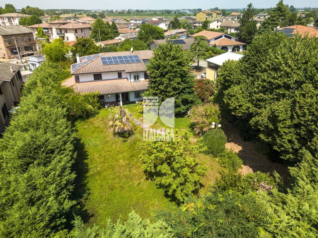 Villa a Porto mantovano - Foto 2