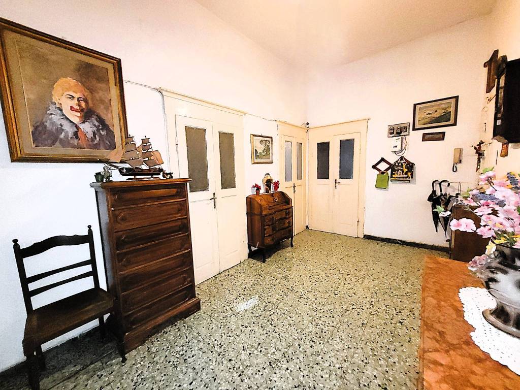 Appartamento a Livorno in Corso Amedeo, 170 - Foto 3