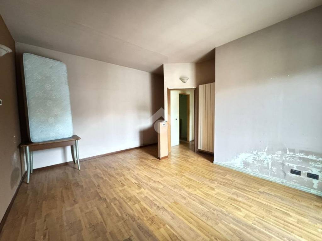 Appartamento a Oleggio in Via Novara, 119 - Foto 4