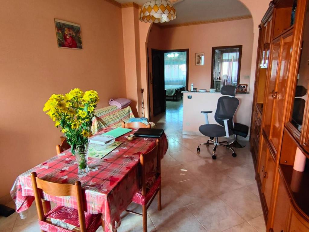 Appartamento a Nichelino in Via Archimede, 12 - Foto 5