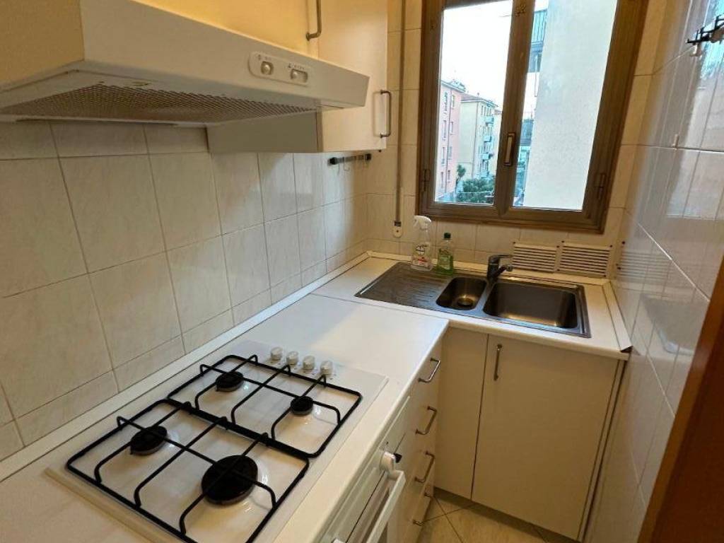 Appartamento a Bologna in Via Don Luigi Guanella - Foto 4
