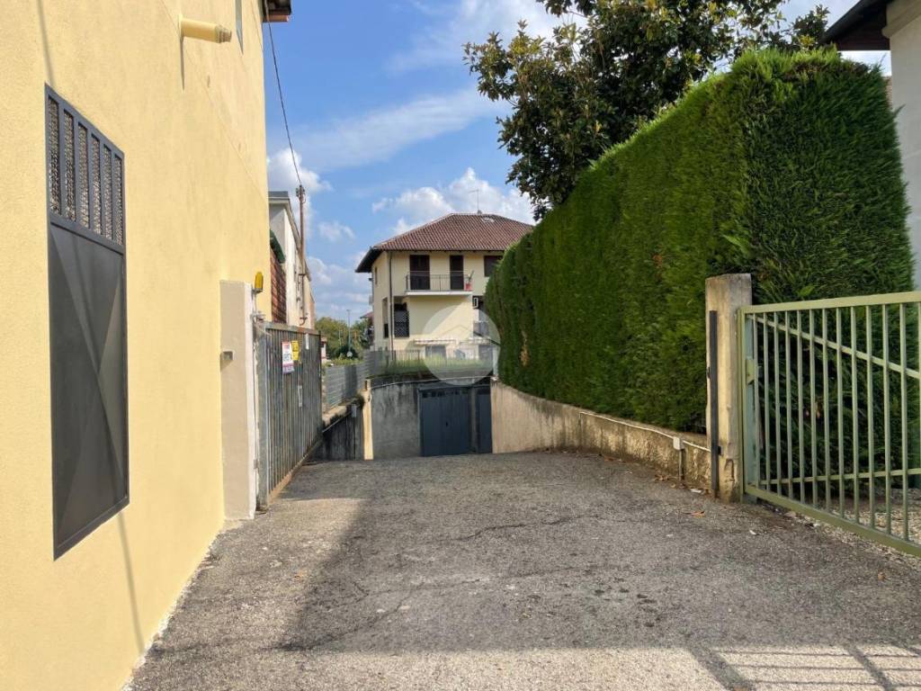 Box / garage a Piossasco in Via Pinerolo, 95 - Foto 5