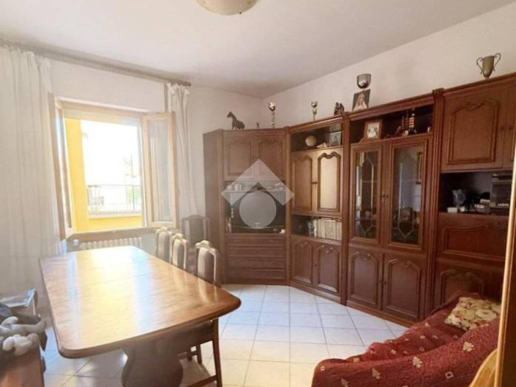 Appartamento a Prato in Via Senio - Foto 2