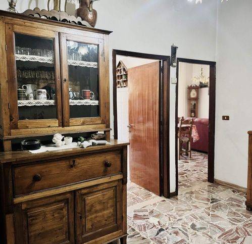 Appartamento a Capolona in Viale Dante Alighieri - Foto 4