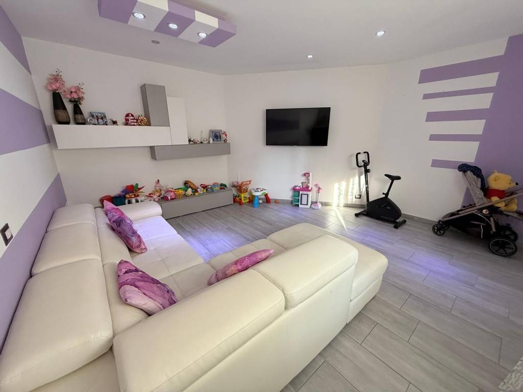 Appartamento a Samarate in Via del Fabbro, 21 - Foto 3