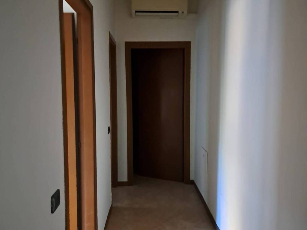 Appartamento a Modena in Via Enrico Morselli - Foto 4