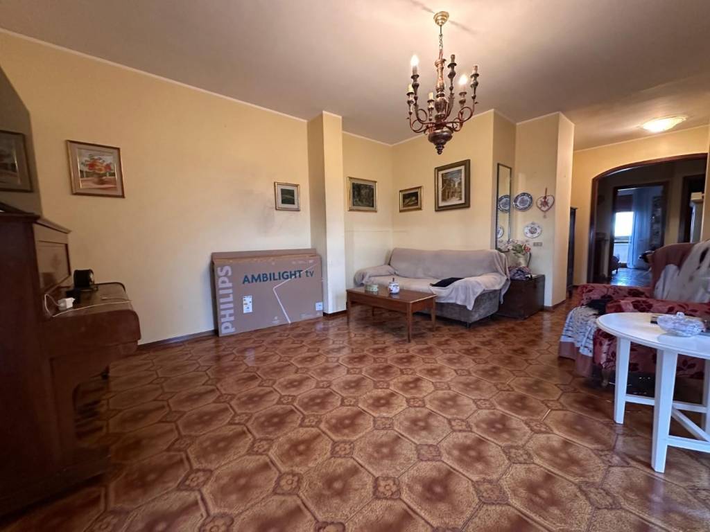 Appartamento a Collesalvetti in Via dell'Ortensia, - Foto 3