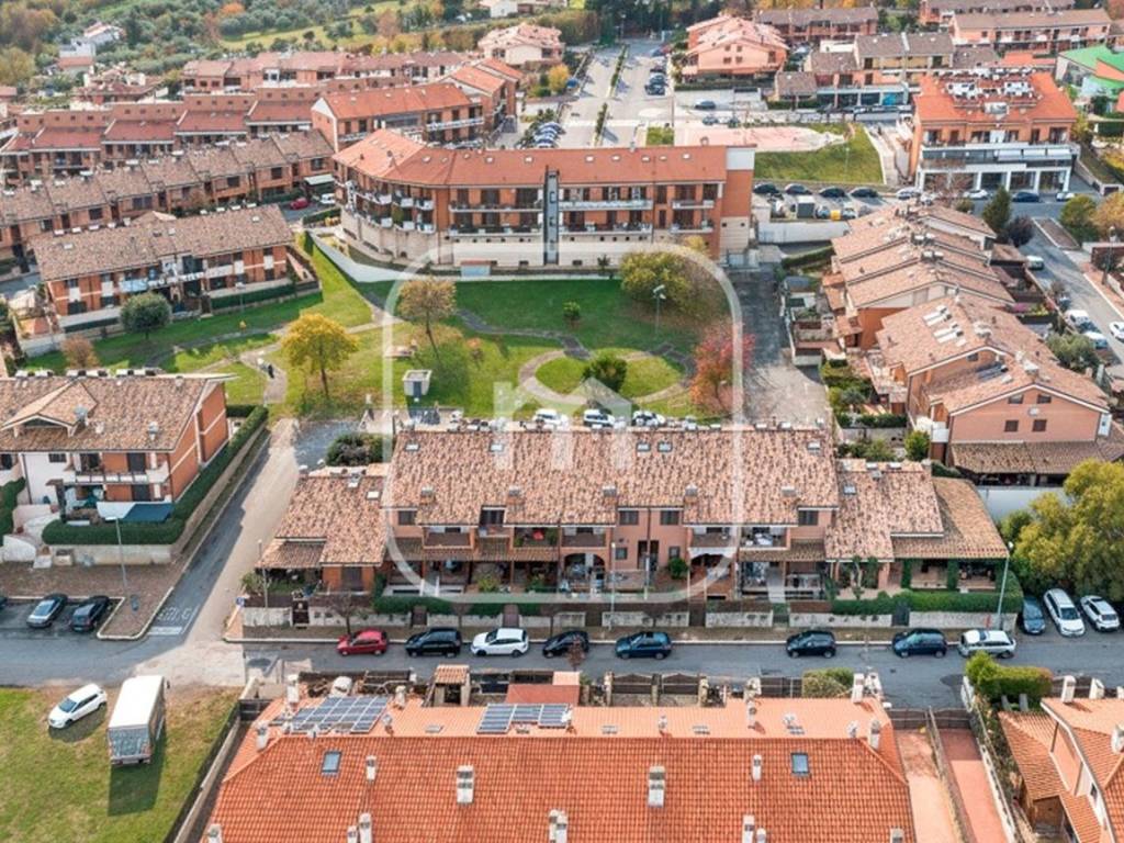 Villetta a schiera a San cesareo in Via Sibilla Aleramo, 82 - Foto 5