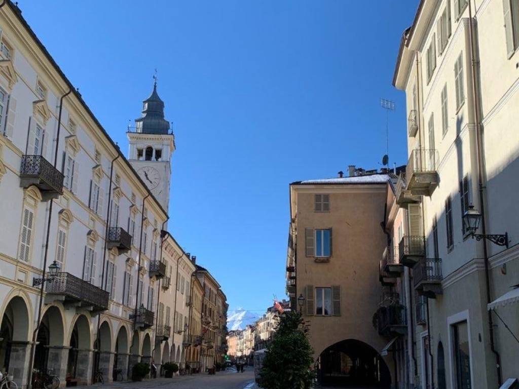Appartamento a Cuneo in Via Roma - Foto 3