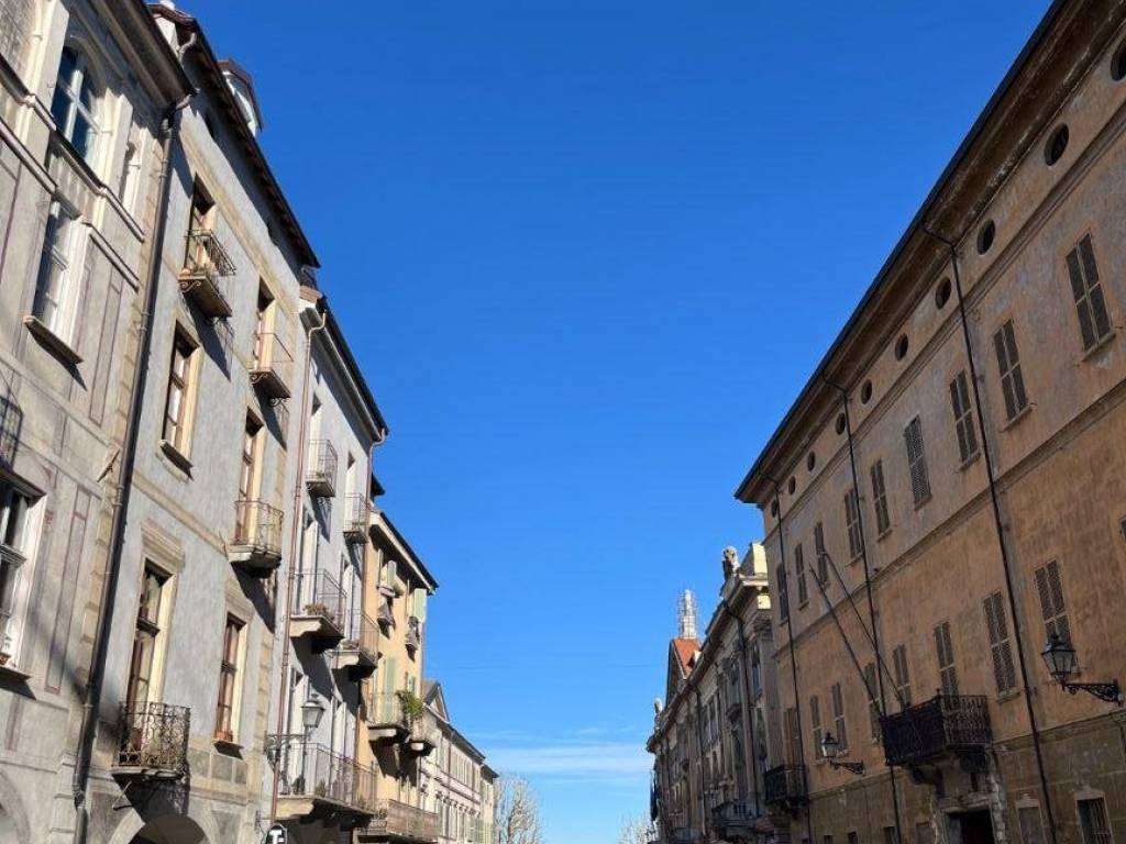 Appartamento a Cuneo in Via Roma - Foto 5